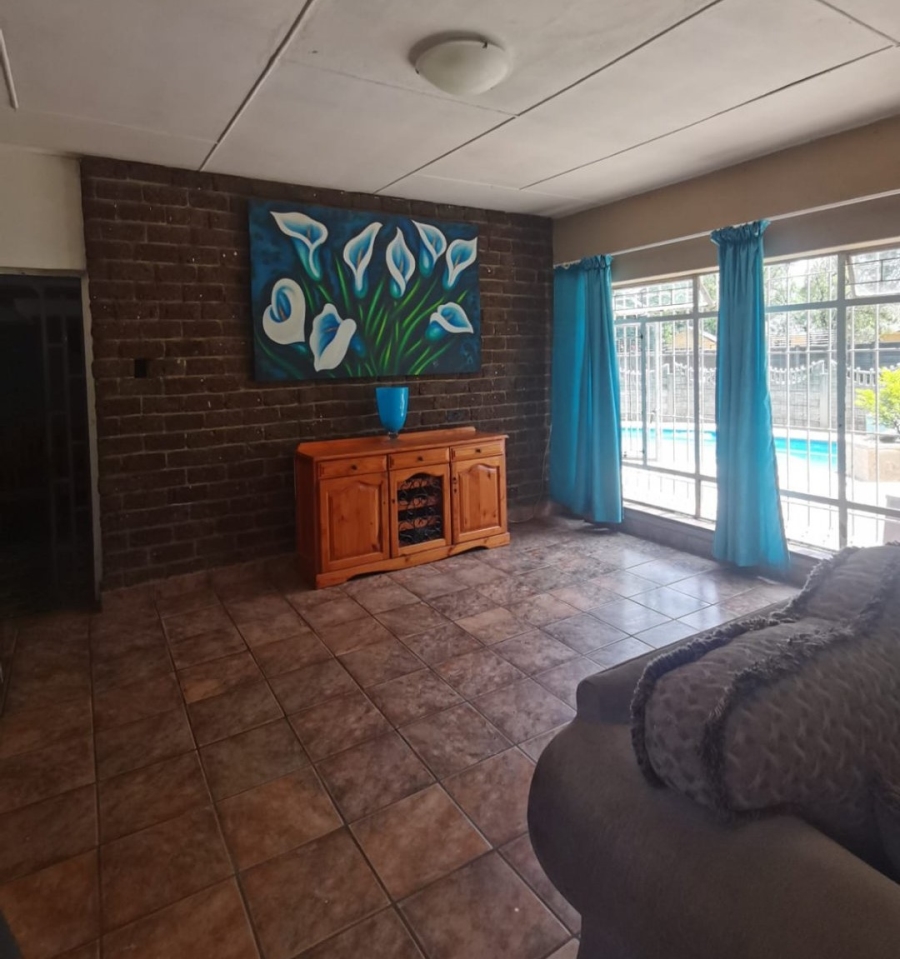 4 Bedroom Property for Sale in Sasolburg Ext 4 Free State